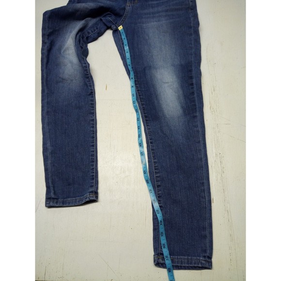 Arizona Jeans Co. Skinny Denim Women's Junior 5 Blue 5-Pocket Dark Jeans - Picture 2 of 5